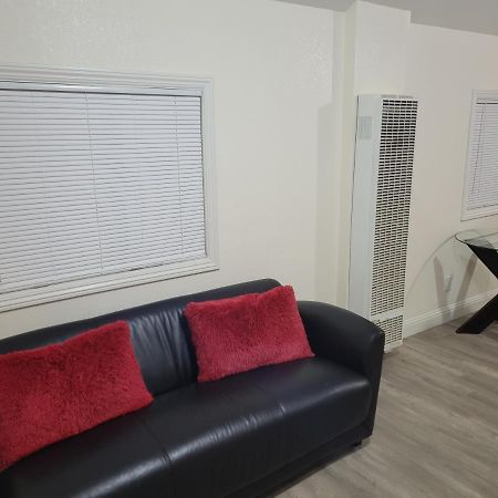 Adorable 1 Bedroom Apartment 瓦列霍 外观 照片