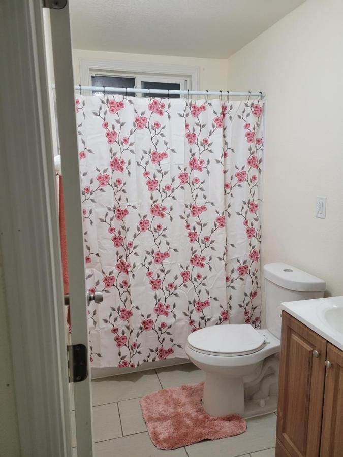 Adorable 1 Bedroom Apartment 瓦列霍 外观 照片